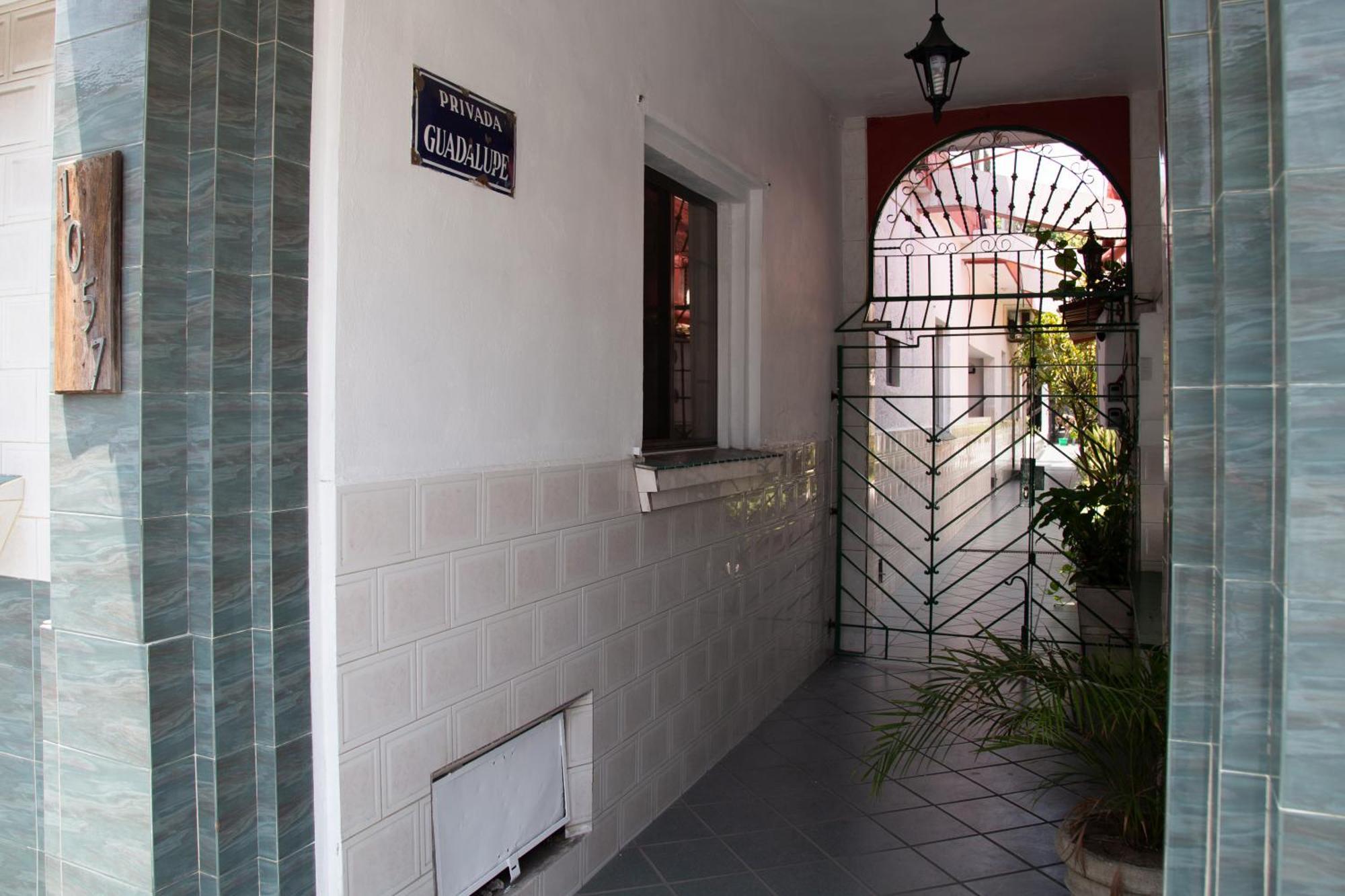 Privada Guadalupe Hotel Monterrey Kültér fotó
